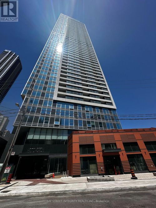 802-609 Sherbourne St, Toronto, ON, M4X0A4 | Card Image