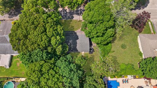 34 Pinetop Dr, Shirley, NY, 11967-2644 | Card Image