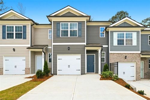 5961 Skylar Dr Sw, Atlanta, GA, 30331-8685 | Card Image