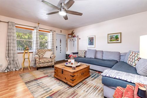 25-810 Lake Shore Dr, West Palm Beach, FL, 33403-2939 | Card Image