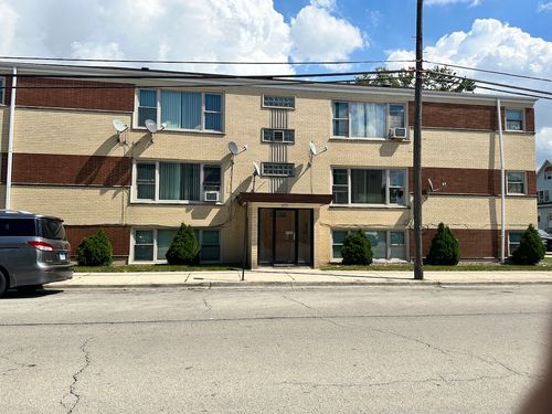bs-6151 S 76th Ave, Summit, IL, 60501-1646 | Card Image