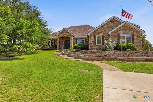 4366 Royal St, Salado, TX, 76571-6075 | Card Image