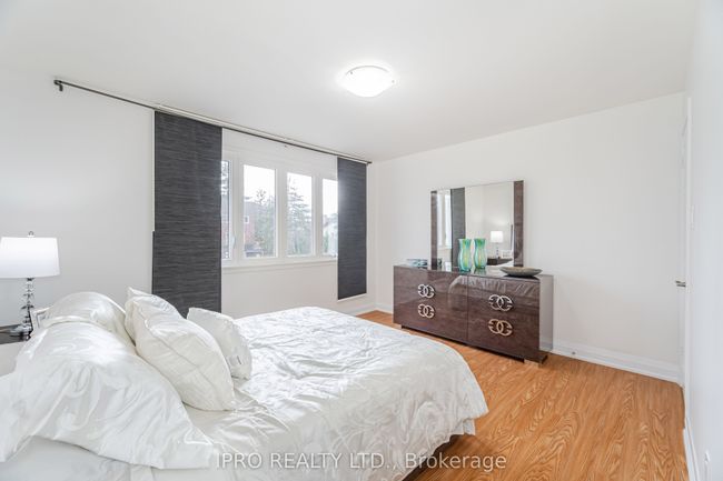 3050 Lenester Dr, House other with 6 bedrooms, 3 bathrooms and 3 parking in Mississauga ON | Image 20