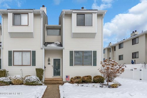 375 Middlewood Rd, Middletown, NJ, 07748-1329 | Card Image