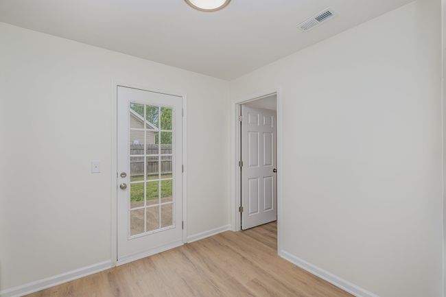 Laundry Room | Image 11