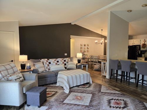 4-2134 Marie Ct, West Bend, WI, 53095-5710 | Card Image