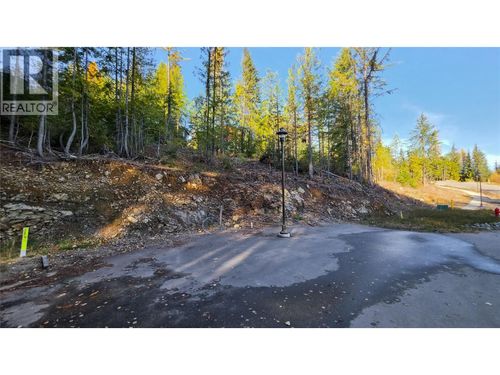 415 Centennial Place, Rossland, BC, V0G1Y0 | Card Image
