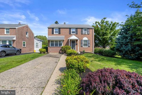 46 Plymouth Rd, SPRINGFIELD, PA, 19064-1307 | Card Image