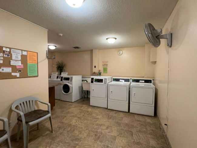 Community laundry room | Image 25