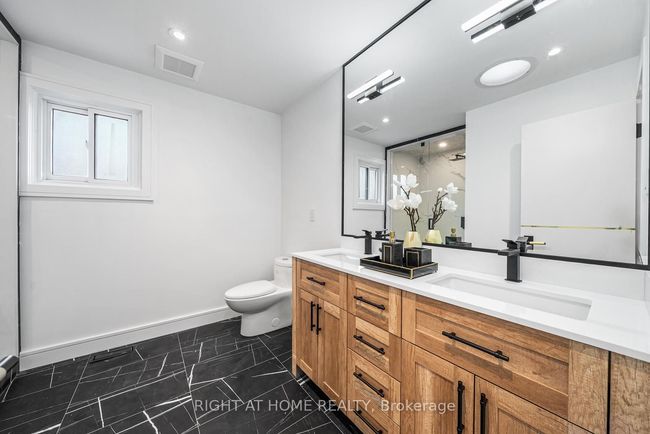 93 Pemberton Rd, House other with 6 bedrooms, 5 bathrooms and 6 parking in Richmond Hill ON | Image 27