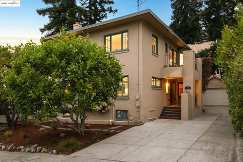 971 Santa Barbara Rd, Berkeley, CA, 94707-2453 | Card Image