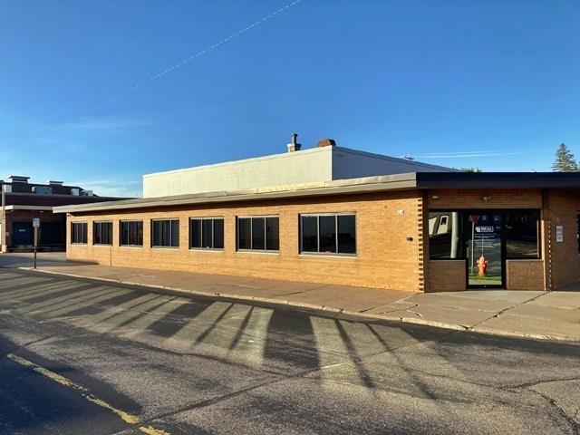 214 W 2Nd St, Marshfield, WI 54449