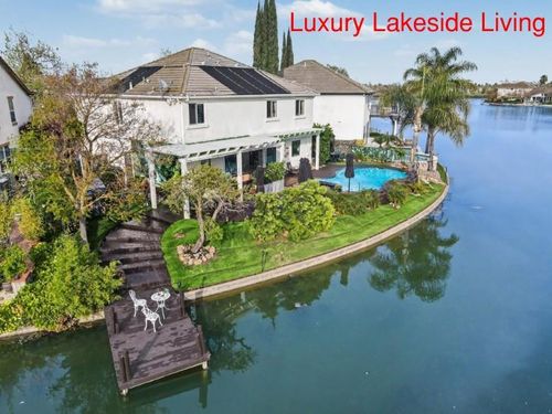 2708 Hinton Cir, Elk Grove, CA, 95758-7648 | Card Image