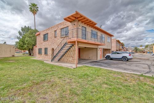 d-6717 E Calle La Paz, Tucson, AZ, 85715-4040 | Card Image