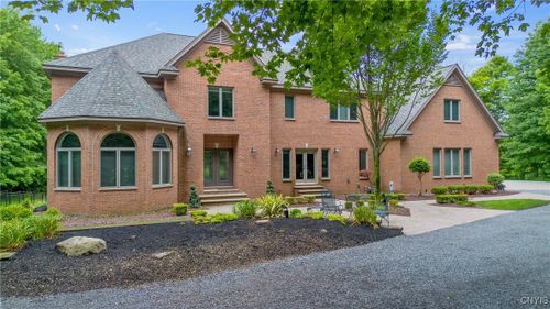 10 Pond Meadow Drive, Minetto, NY, 13126 | Card Image