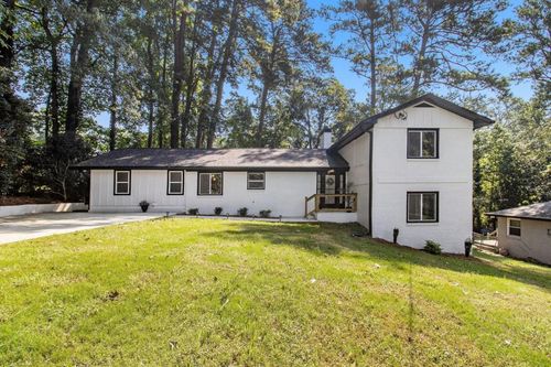 2813 Hillside Rd Se, Smyrna, GA, 30080-3307 | Card Image