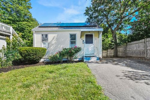 44 Vernon St, Rockland, MA, 02370-1904 | Card Image