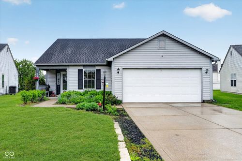 3815 Nuthatcher Drive, Indianapolis, IN, 46228 | Card Image