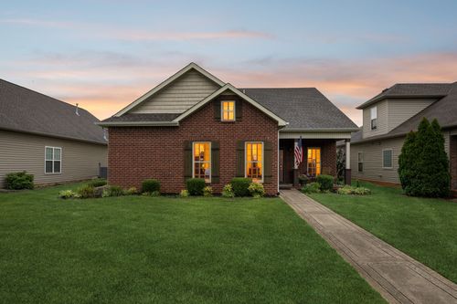 188 Whitman Aly, Clarksville, TN, 37043-6340 | Card Image