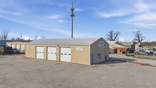 14724 Grant St, Bixby, OK, 74008-3704 | Card Image