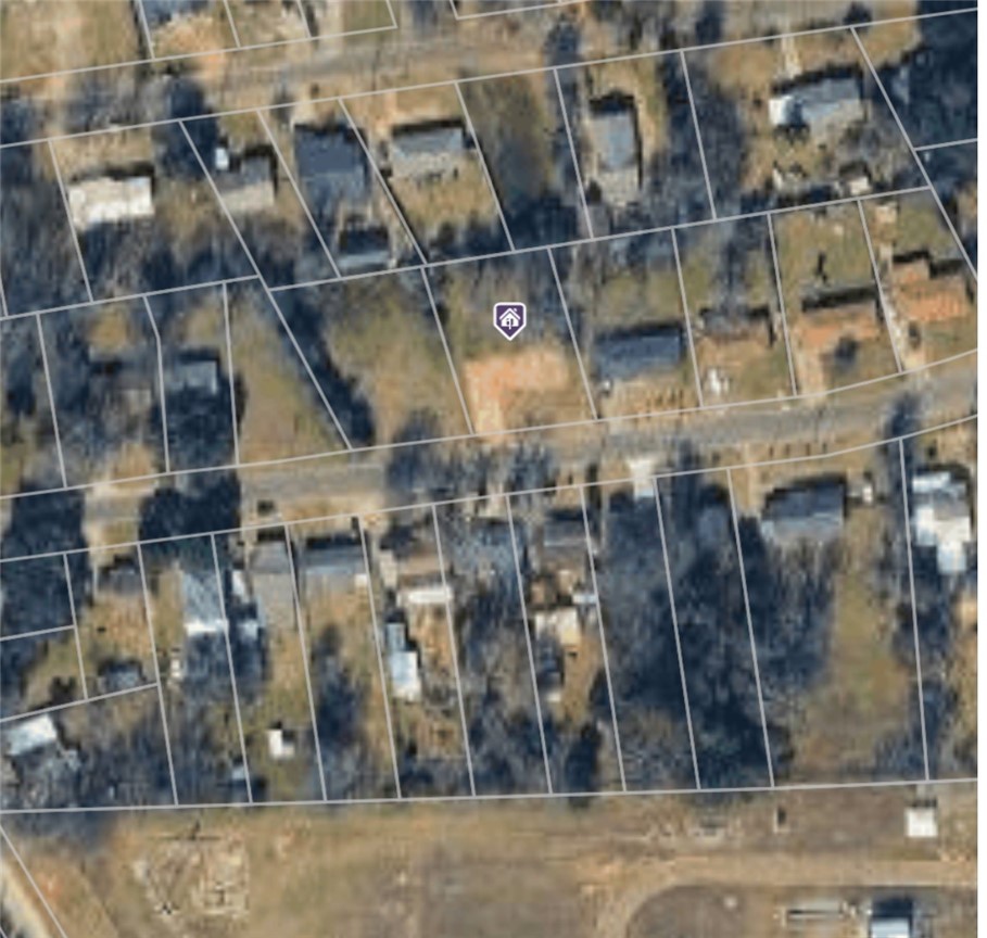 Land in Longview 2