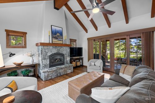 5 Rock Creek Ct, Donnelly, ID, 83615 | Card Image