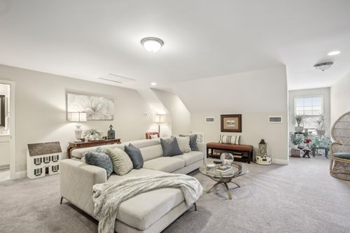 287 Chancery Dr, Gallatin, TN, 37066-1648 | Card Image