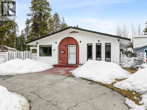 199 Alsek Rd, Whitehorse, YT, Y1A4R3 | Card Image