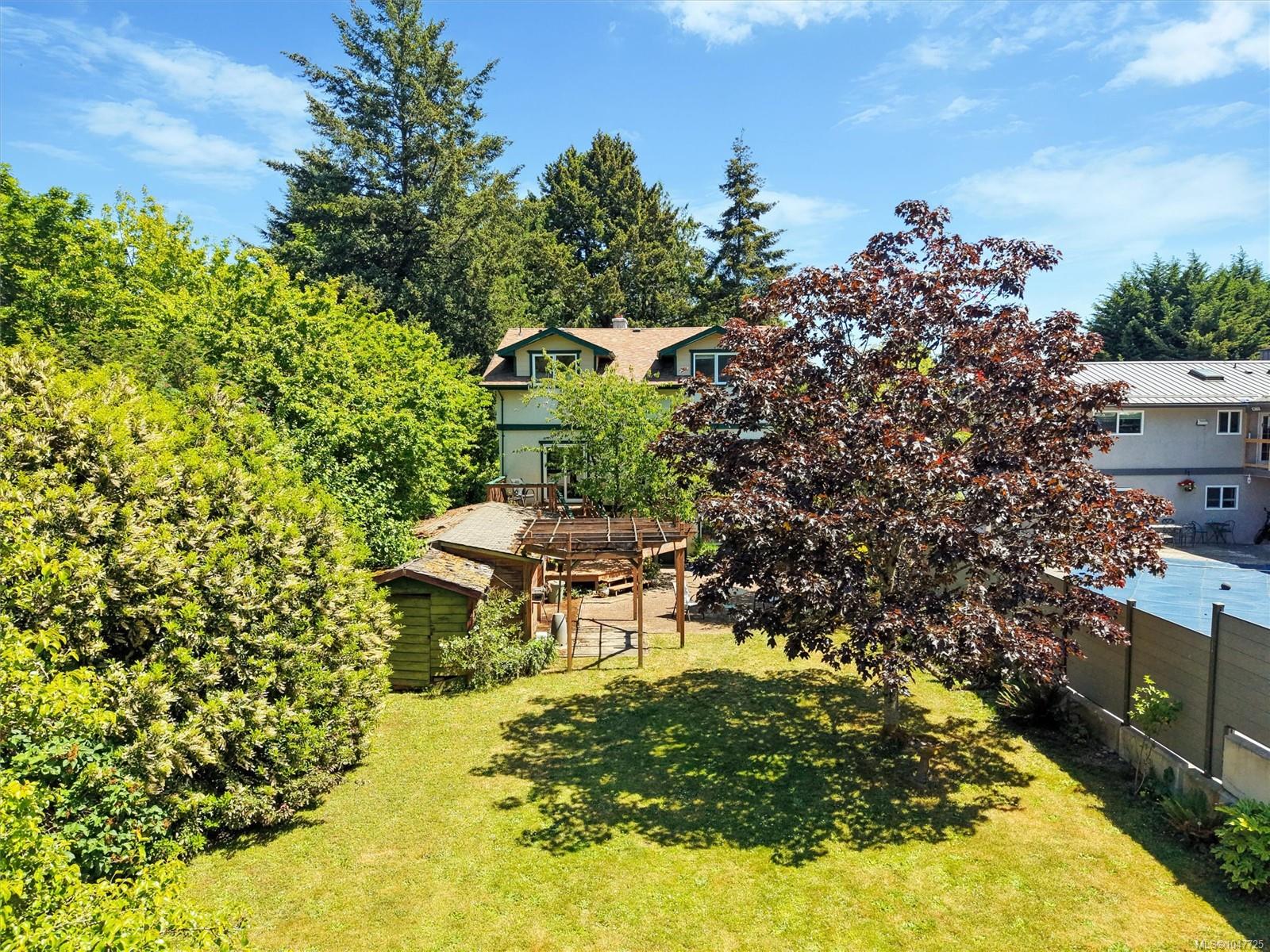 Residential in North Saanich 4