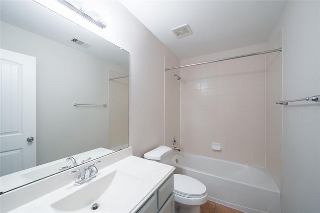 12206 Cove Bluff Ct, House other with 4 bedrooms, 4 bathrooms and 2 parking in Cypress TX | Image 7