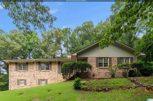 3752 Chestnut Ridge Cir, Vestavia Hills, AL, 35216-4839 | Card Image