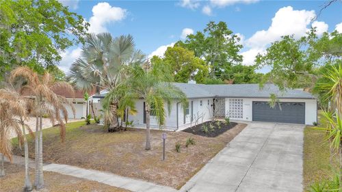 3925 De Kalb Dr, Orlando, FL, 32839-1484 | Card Image