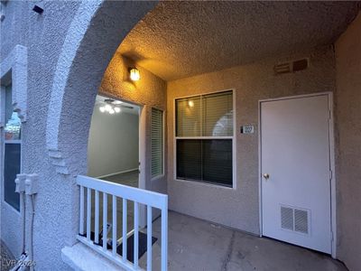 1327 - 10001 Peace Way, Condo with 1 bedrooms, 1 bathrooms and null parking in Las Vegas NV | Image 2