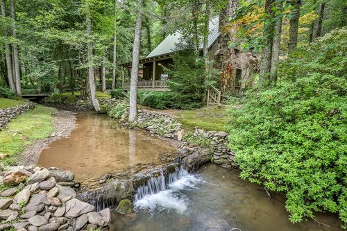 141 Barnes Creek Dr, ELLIJAY, GA, 30540-0216 | Card Image