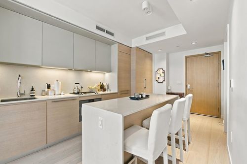 3703-1289 Hornby St, Vancouver, BC, V6Z0G7 | Card Image