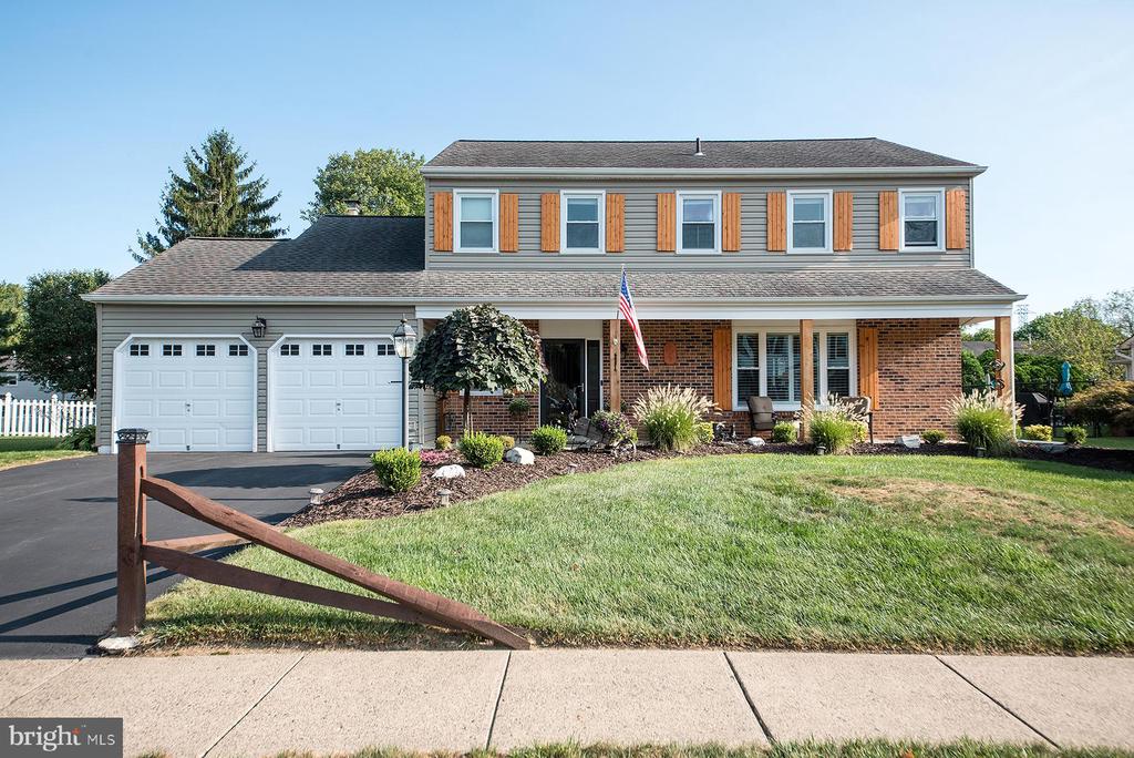 Fairman Ln, Langhorne, PA 19047