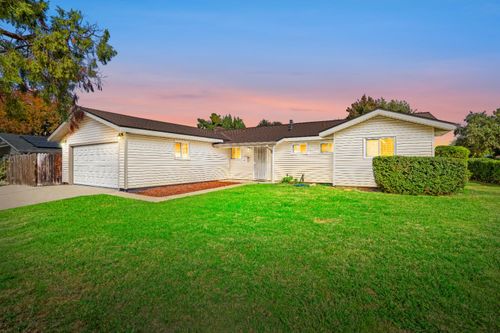 2171 River Vista Way, Rancho Cordova, CA, 95670-2224 | Card Image