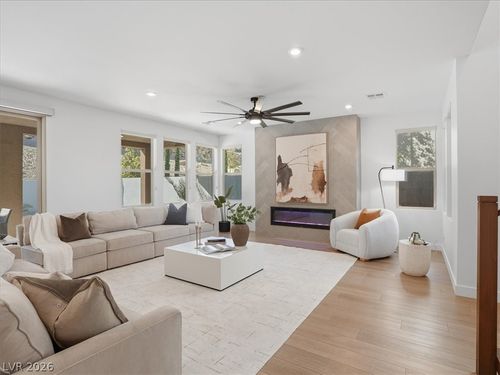 9725 Starlight Ridge Ave, Las Vegas, NV, 89148-5673 | Card Image