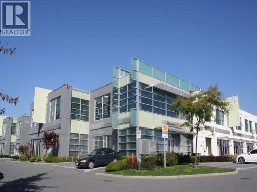111-5589 Byrne Rd, Burnaby, BC, V5J3J1 | Card Image