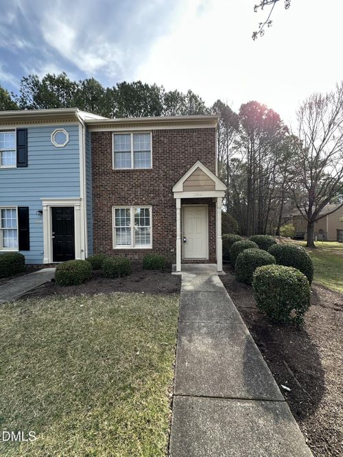 2938 Faversham Place, Raleigh, NC, 27604 | Card Image