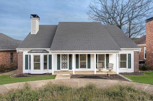7 Carrollton Ct, Little Rock, AR, 72211-1600 | Card Image