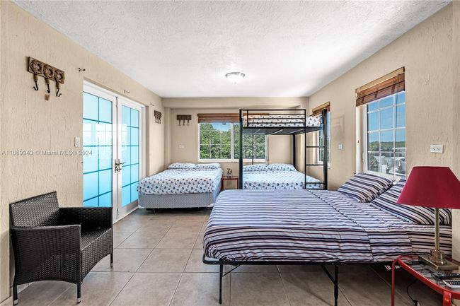 127 - 127 S Layton Dr, House other with 3 bedrooms, 2 bathrooms and null parking in Long Key FL | Image 19