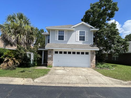 9712 Seafarers Way, Navarre, FL, 32566-2851 | Card Image