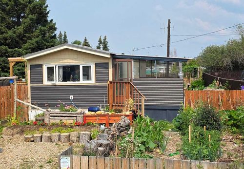 412 1a Avenue Sw, Slave Lake, AB, T0G2A4 | Card Image