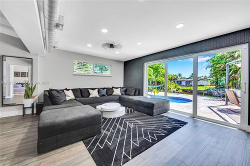 2407 Nassau Ln, Fort Lauderdale, FL, 33312-4615 | Card Image