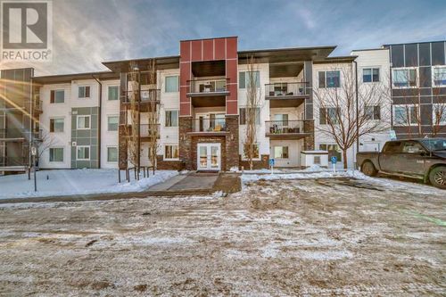 12 Sage Hills Gdns Nw, Calgary, AB, T3R | Card Image