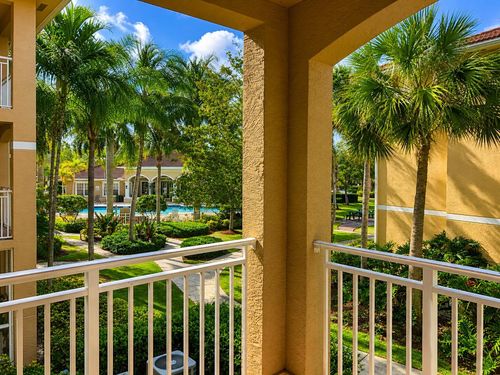 206-garage-6521 Emerald Dunes Drive, West Palm Beach, FL, 33411 | Card Image