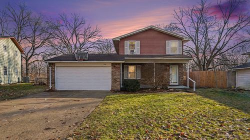 374 Greentree Ln, Milan, MI, 48160-1077 | Card Image