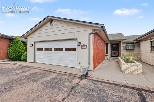 538 Lakewood Cir, Colorado Springs, CO, 80910-2637 | Card Image