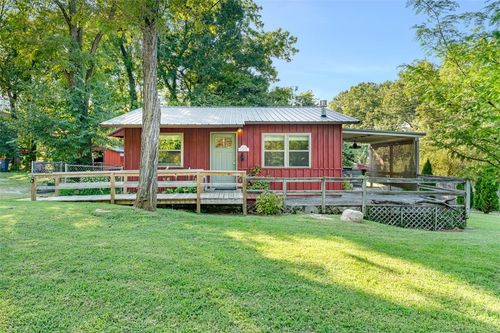 19129 Shoreline Way, Fayetteville, AR, 72703-9482 | Card Image